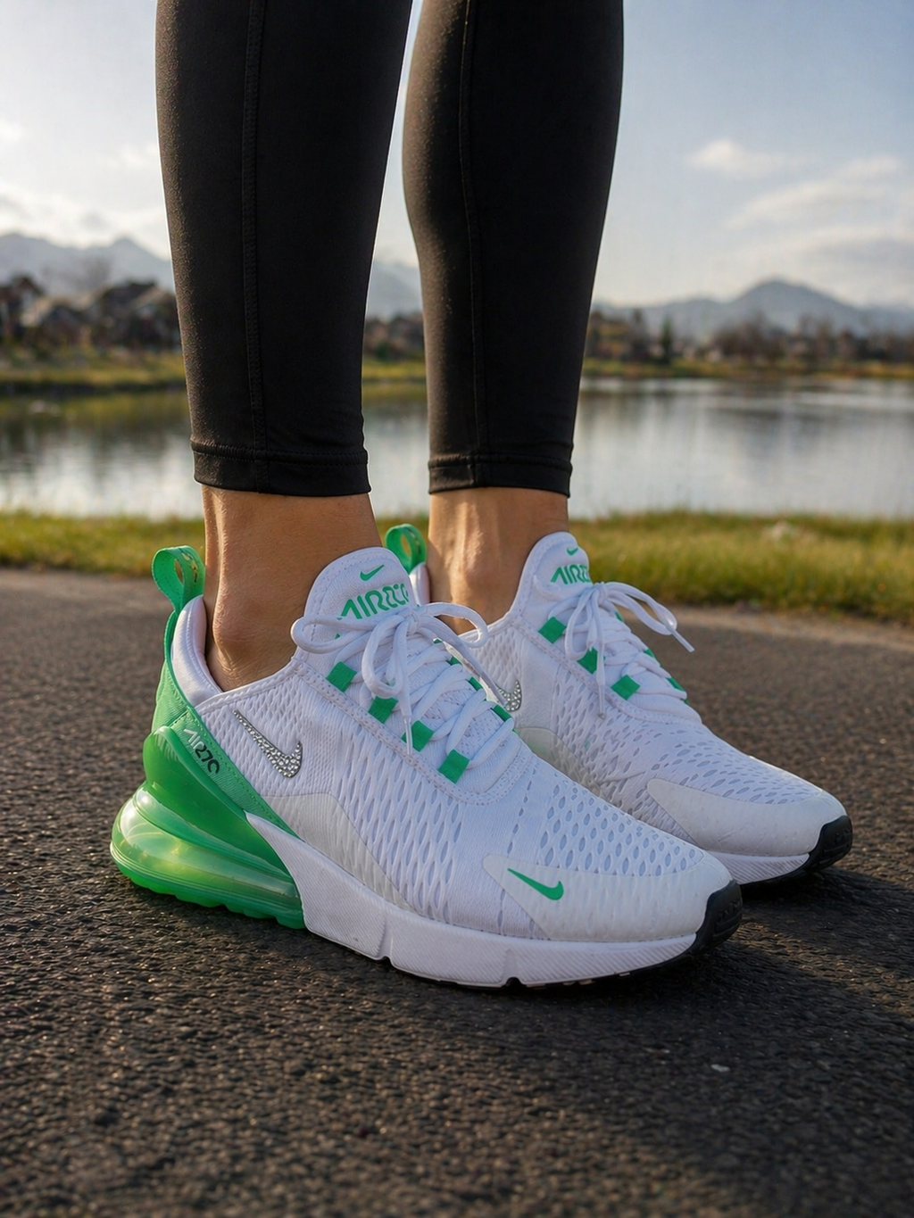 Nike Air Max 270 Customized (retail $160) NWOT